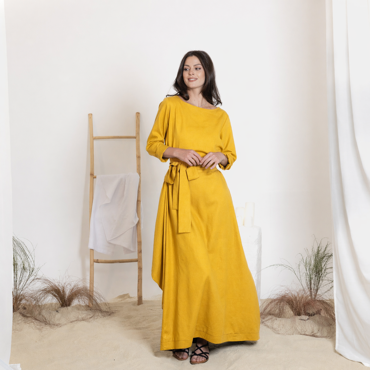 Maxi linen dress in mustard color