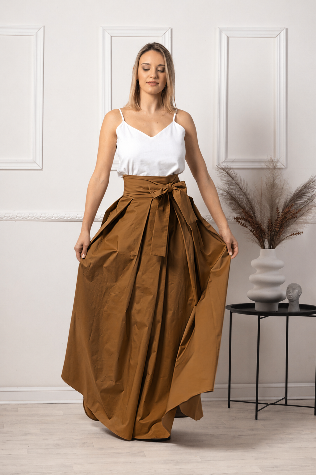 Brown maxi skirt with bow
