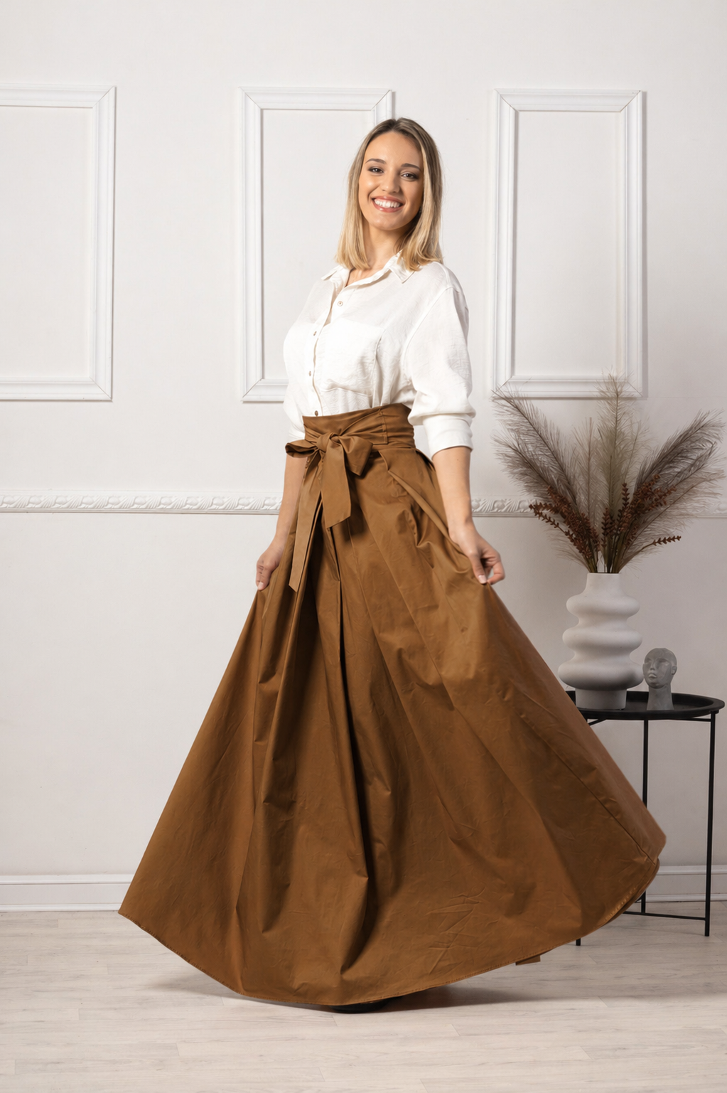 Maxi cotton skirt in brown color