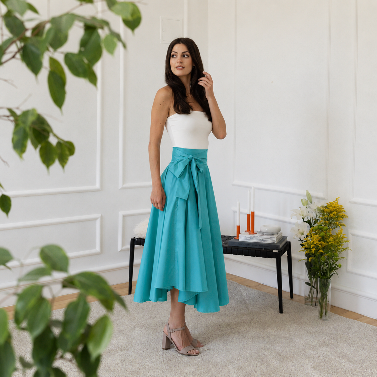 Side view of high waist cotton skirt with bow