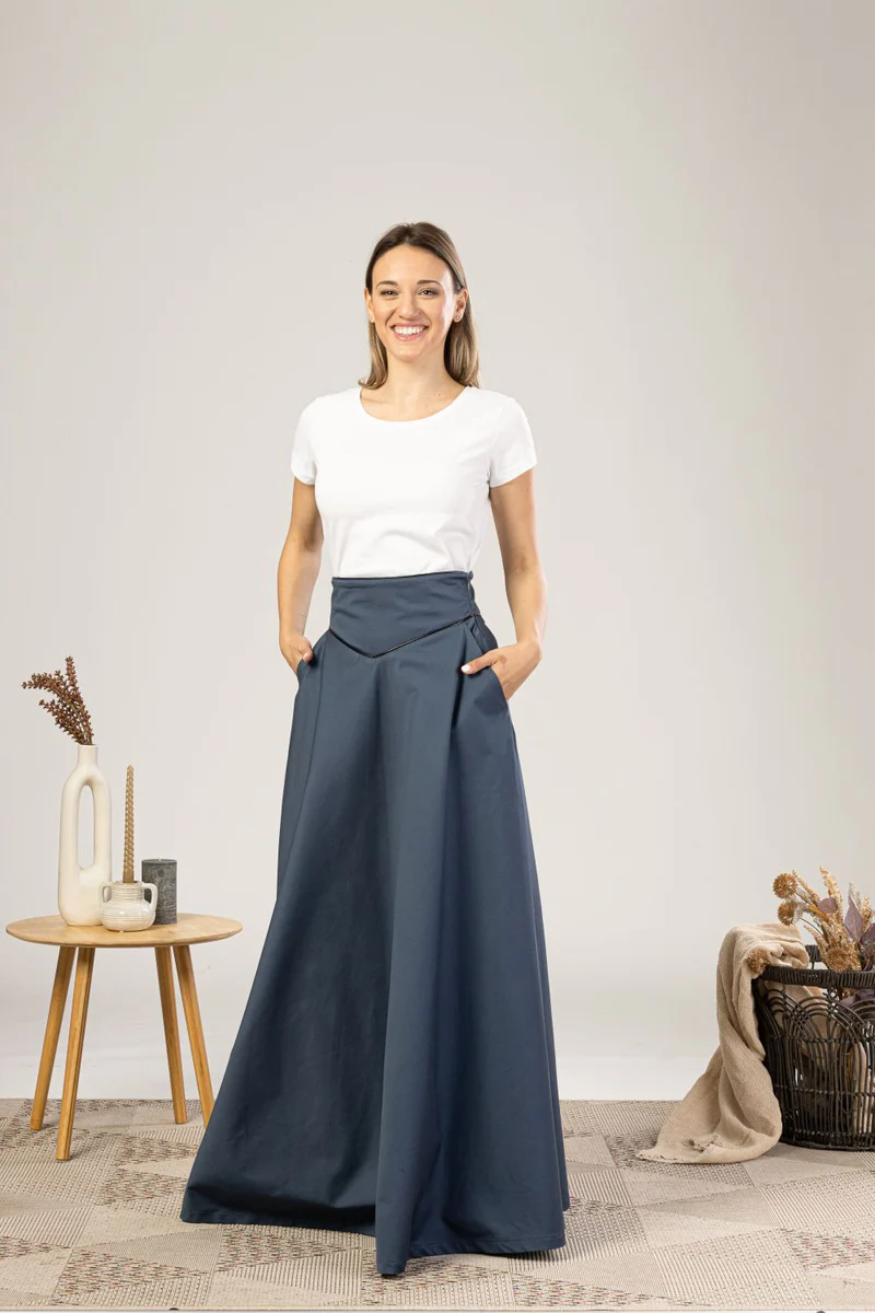 Sophisticated outfit with Victorian skirt