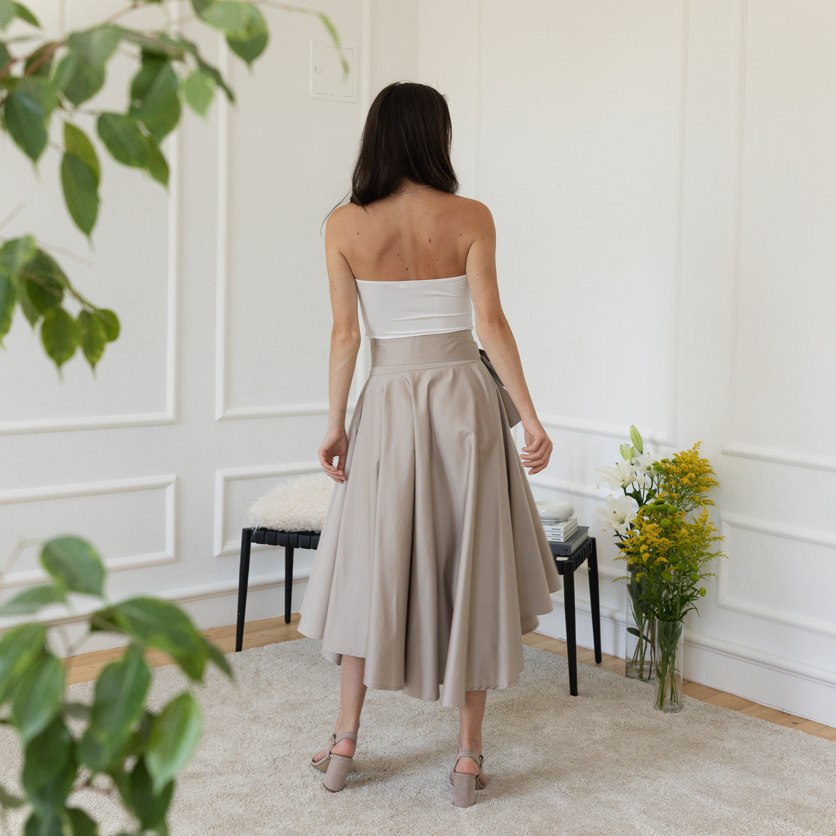 Back view of midi cotton skirt