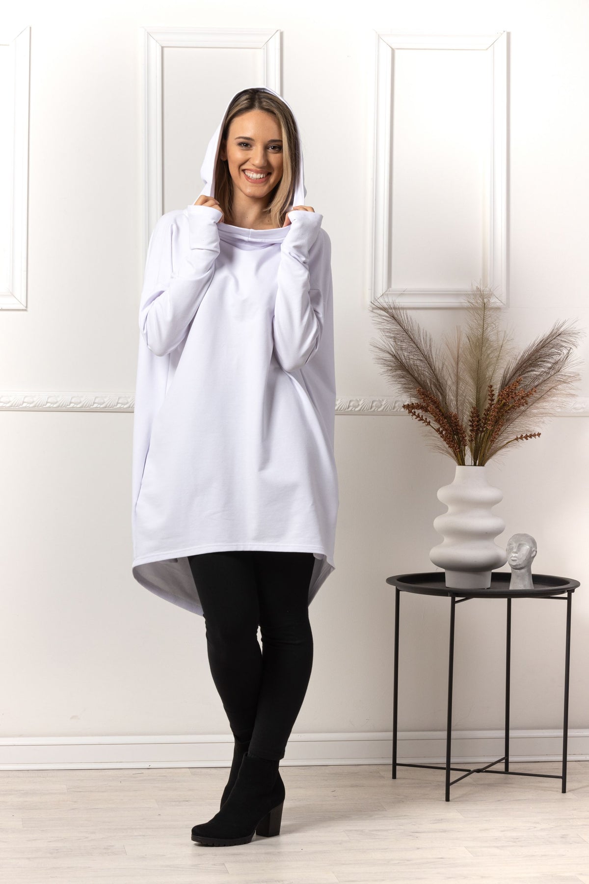 Everyday wear oversized white hoodie