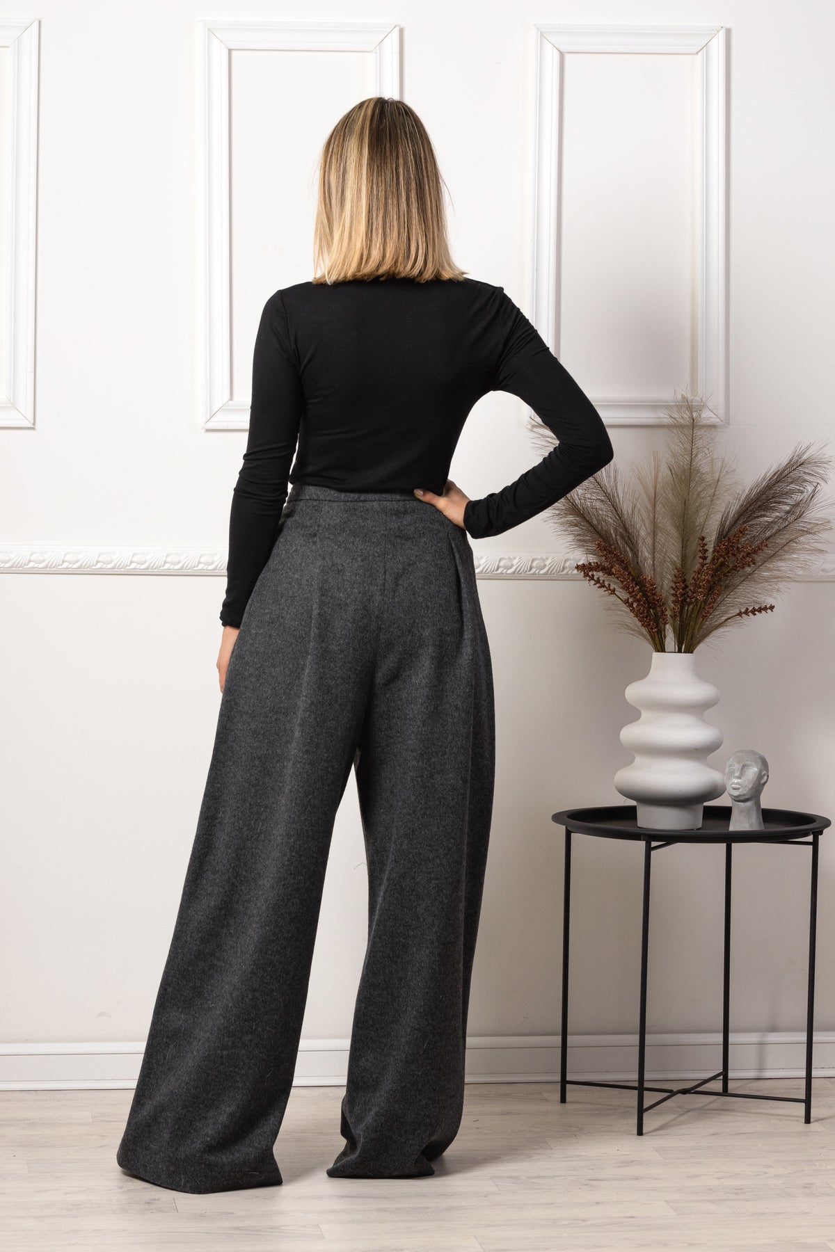 Back view of Palazzo wool pants – Italian fabric