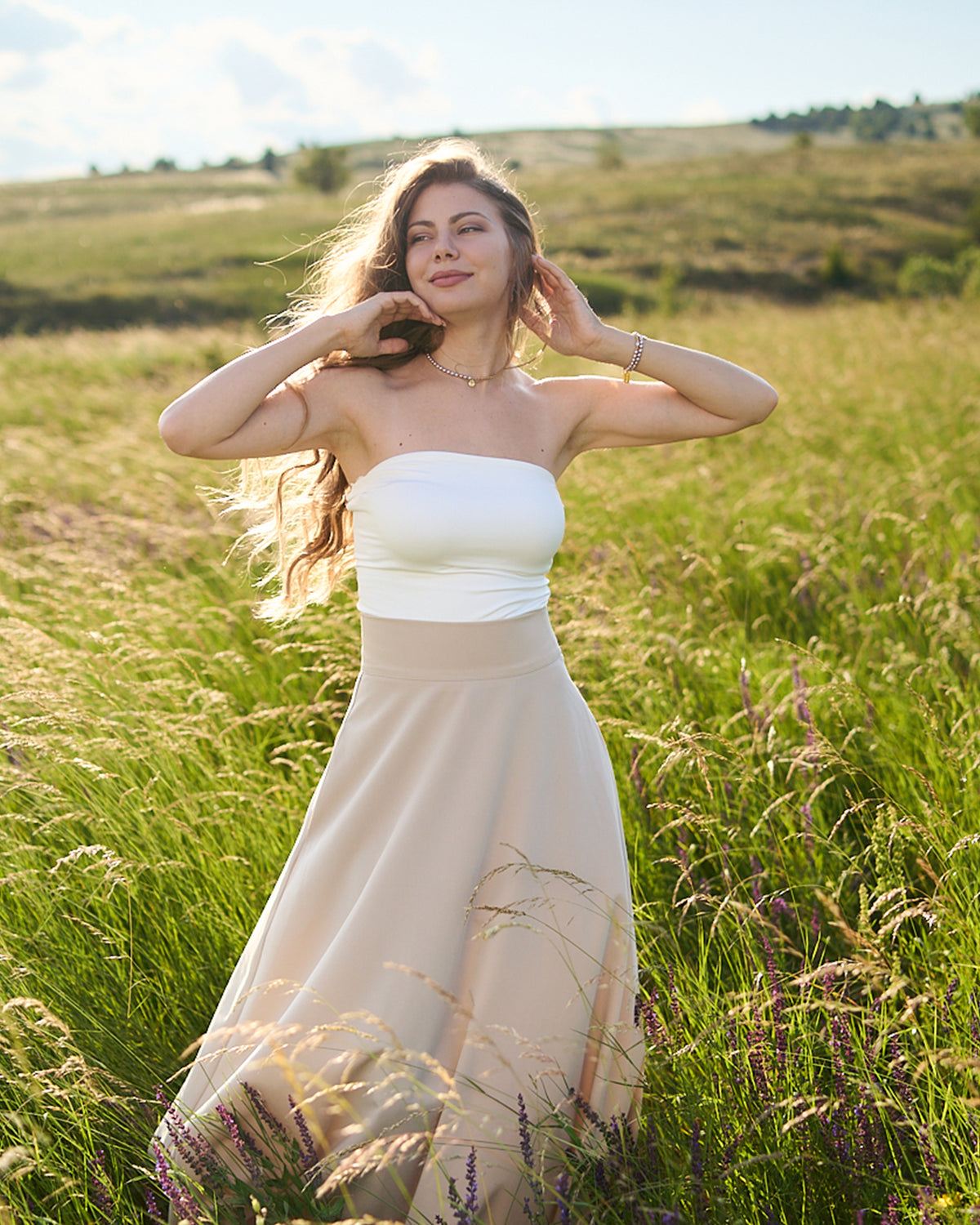Maxi beige skirt