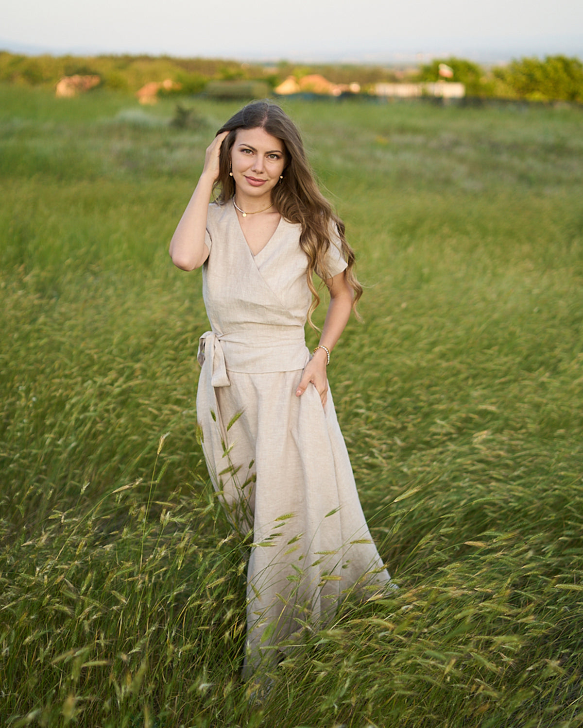 Short-sleeve linen dress