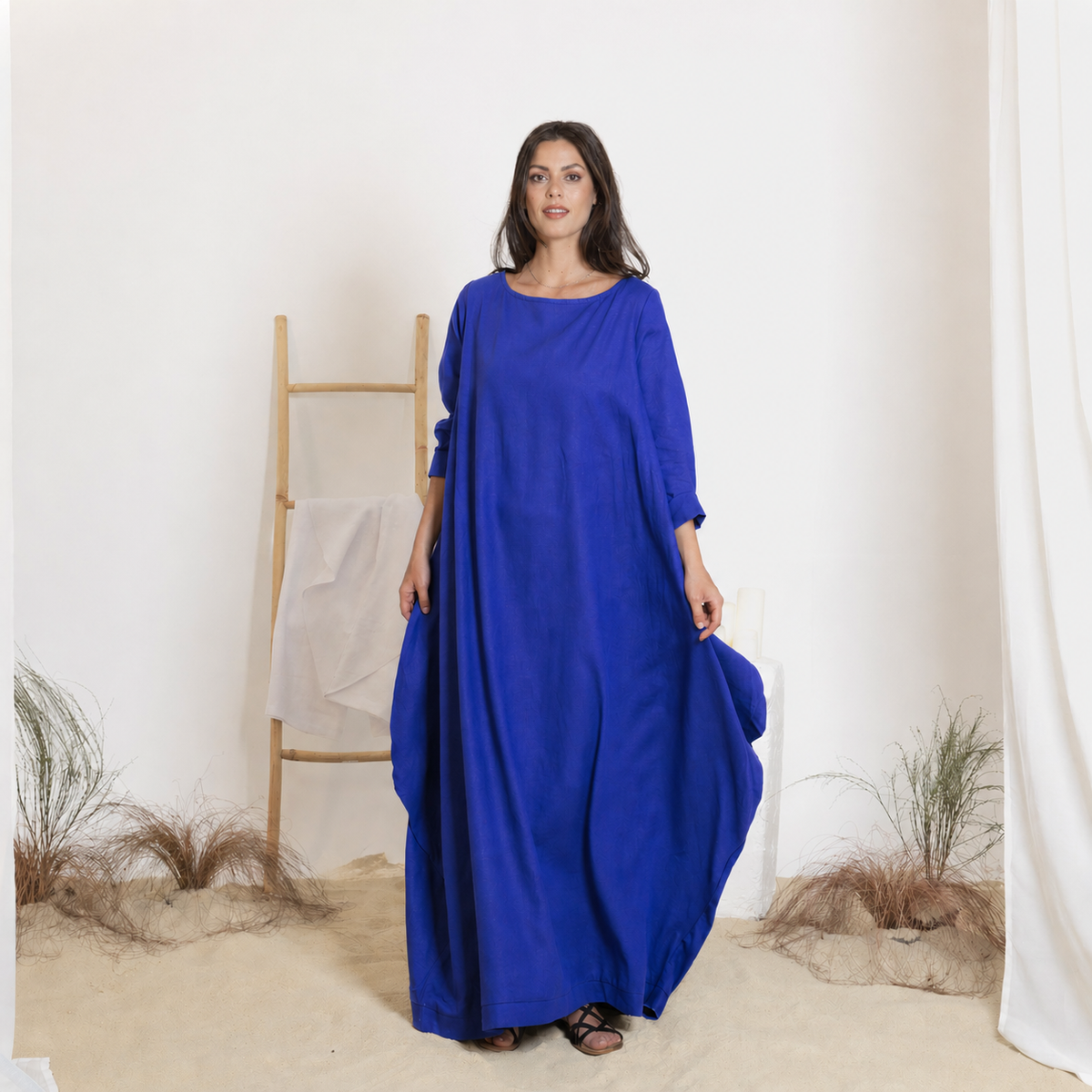 Maxi linen dress