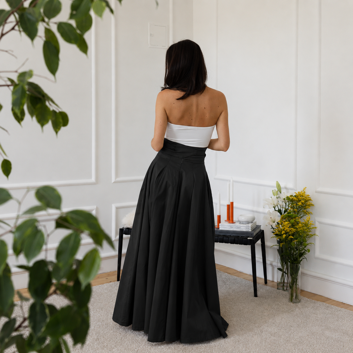 High-waist black cotton skirt