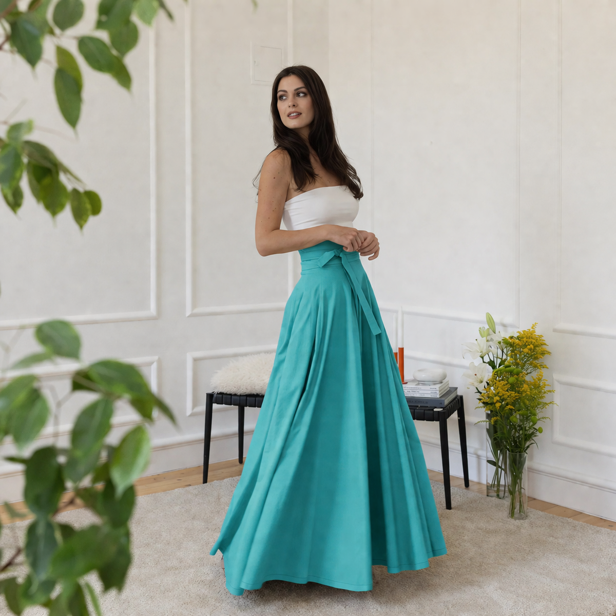 Side view of high waist cotton skirt